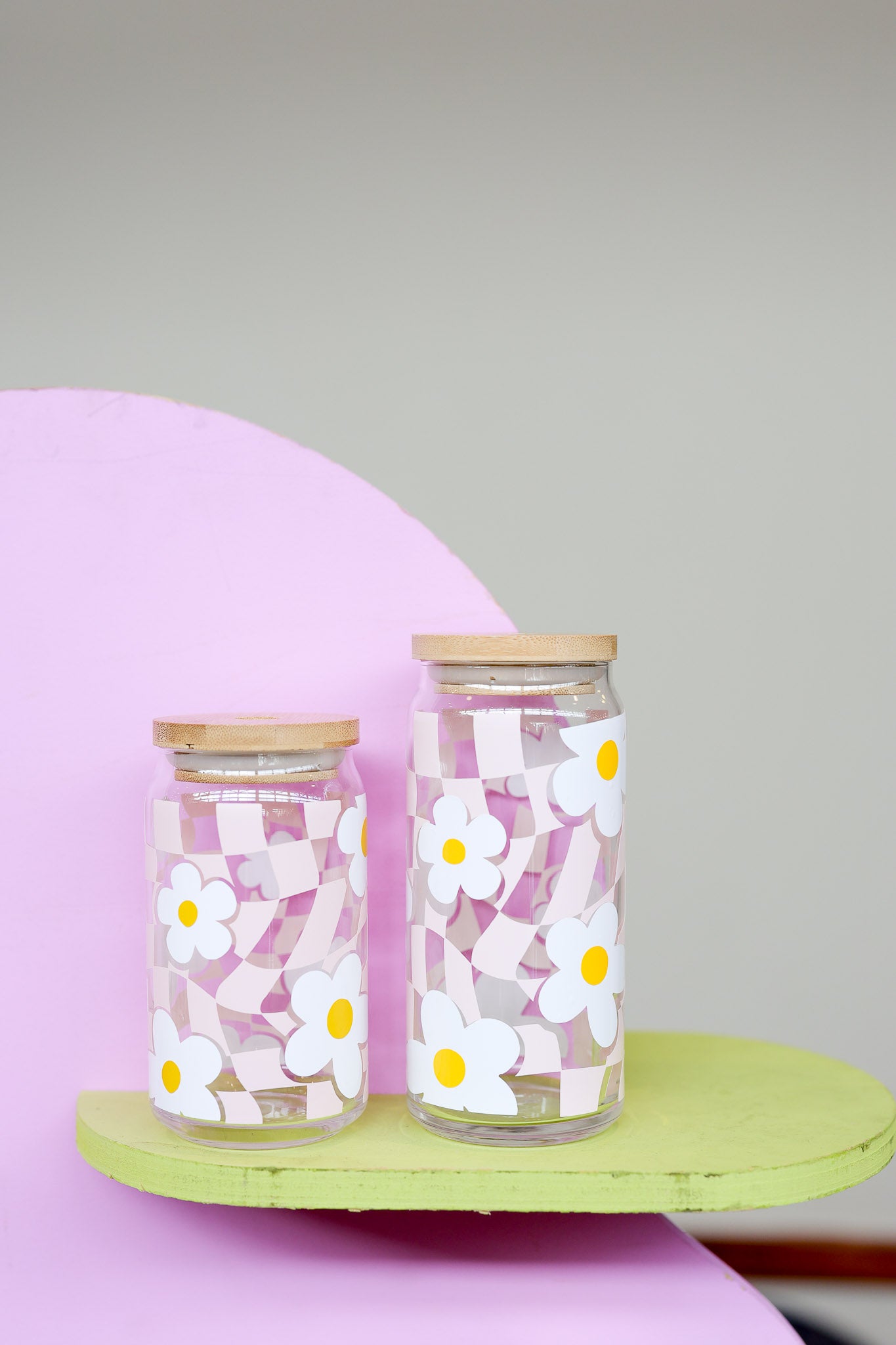 Checkered Daisy Cup